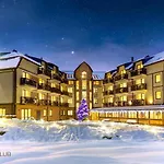 ホテル Hotel&restaurant Premium Club 3*