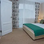 Hotel&restaurant Premium Club ヤレムチャ