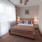 ホテル Hotel&restaurant Premium Club 3*