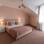 Hotel&restaurant Premium Club ホテル ヤレムチャ