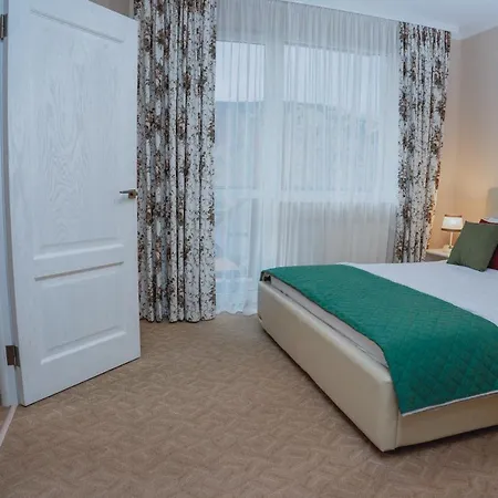 Hotel&restaurant Premium Club Jaremtsche