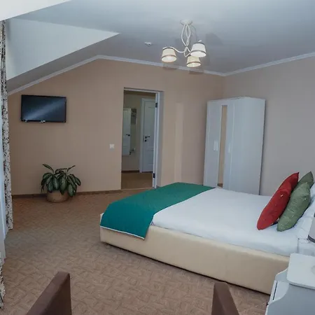 Hotel&restaurant Premium Club ירמכה