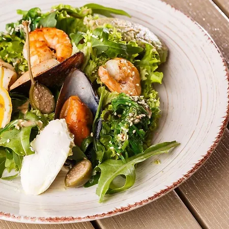 Hotel&restaurant Premium Club 3* ירמכה