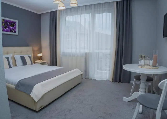 Hotel&restaurant Premium Club מלון