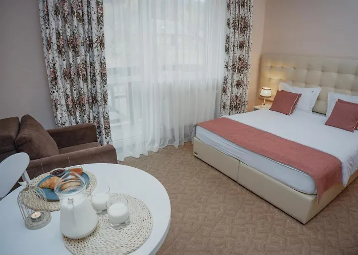 Hotel&restaurant Premium Club 3* ירמכה