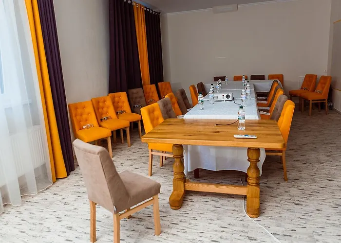 Hotel&restaurant Premium Club 3* ירמכה
